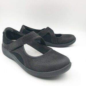 Cloudsteppers by Clarks Black Flats